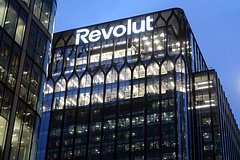 Смешная неосторожность в банке Revolut, или Как господа коммерсанты раздавали секреты направо и налево